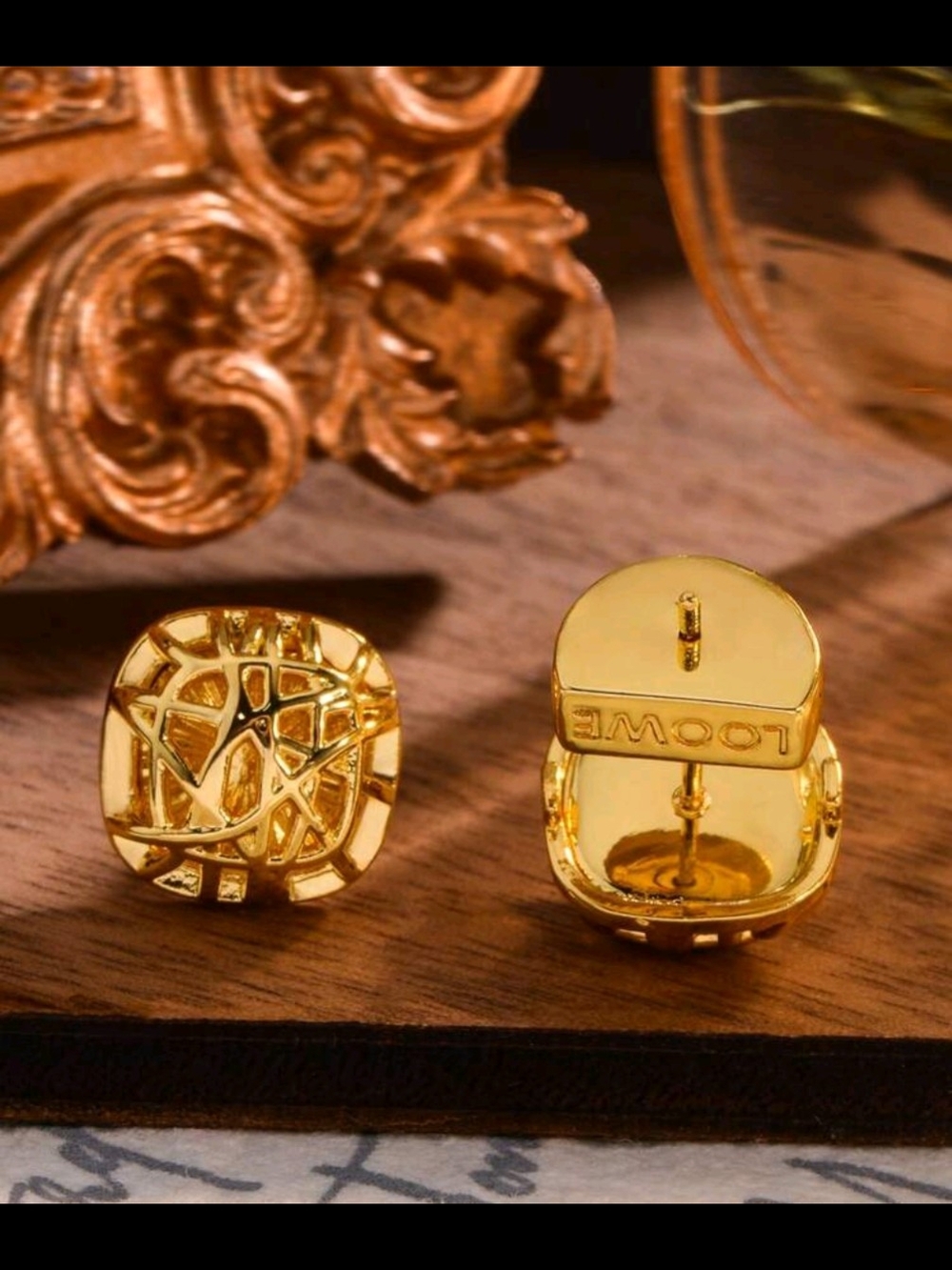 Fashion Jewelry Gold-Tone Logo Cufflinks Designer Style Motif Inspired Luxury - Picture 7 of 14